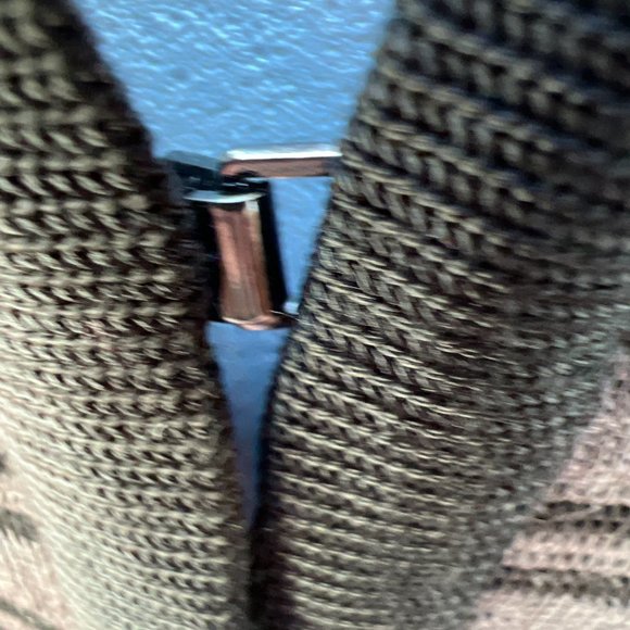 Ming Wang NWT Tailored Fit Spreading Hope Long Sleeve Sweater Grey & Black Sz XS - Picture 10 of 12